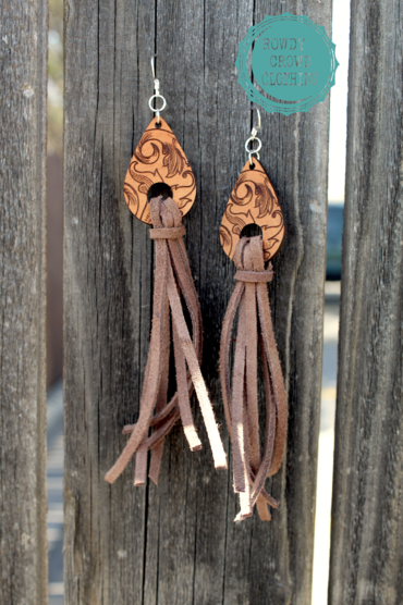 Twitty Teardrop Earrings - Brown