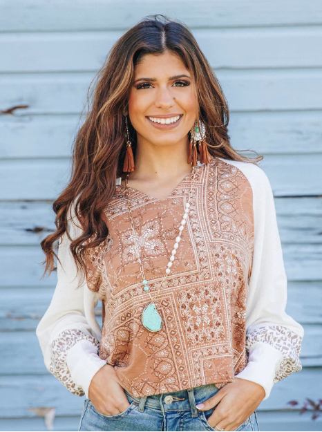 Country Charm Top in Beige